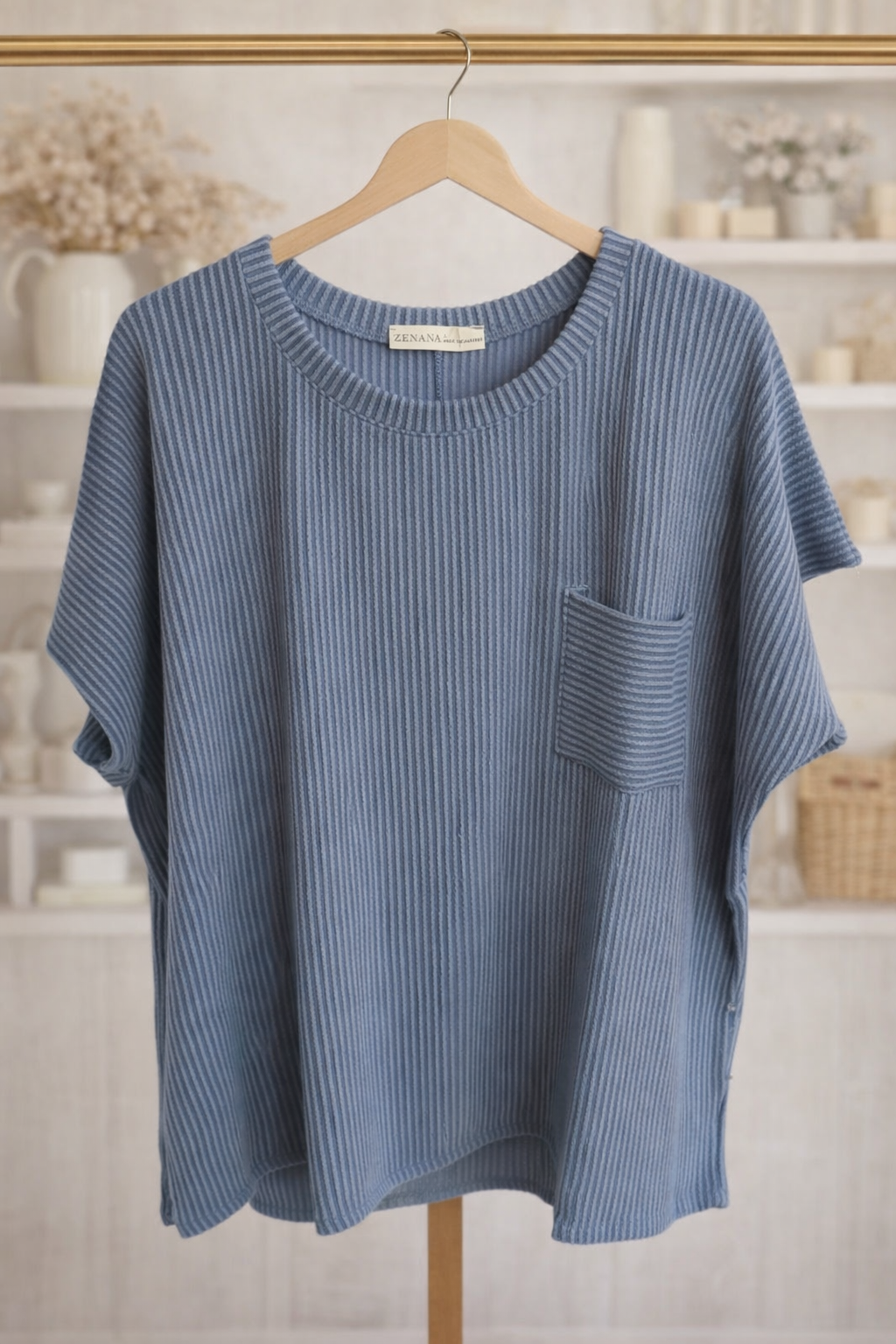 Zenana Ribbed Knit Pocket Top – Size Large