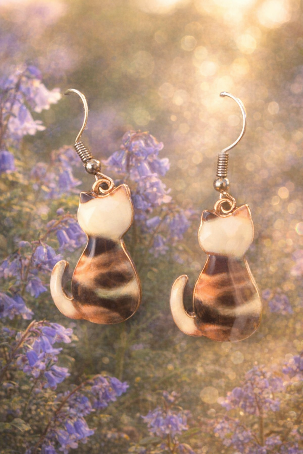 Marbled Tabby Cat Earrings – Lightweight Hypoallergenic Dangle Earrings, Gift for Cat Lovers